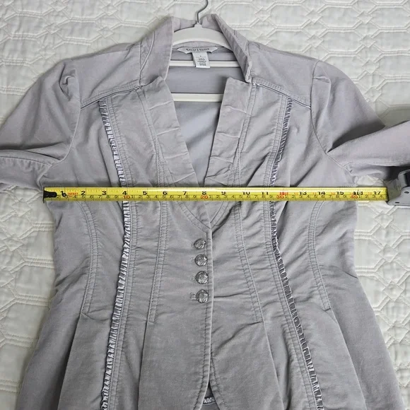 WHBM White House Black Market Grey Velvet Blazer with Grey Satin Trim Sz 4 - Picture 14 of 15